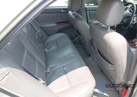 2004 Toyota Camry Xle из США, поврежденный, VIN 4T1BE30K74U917735